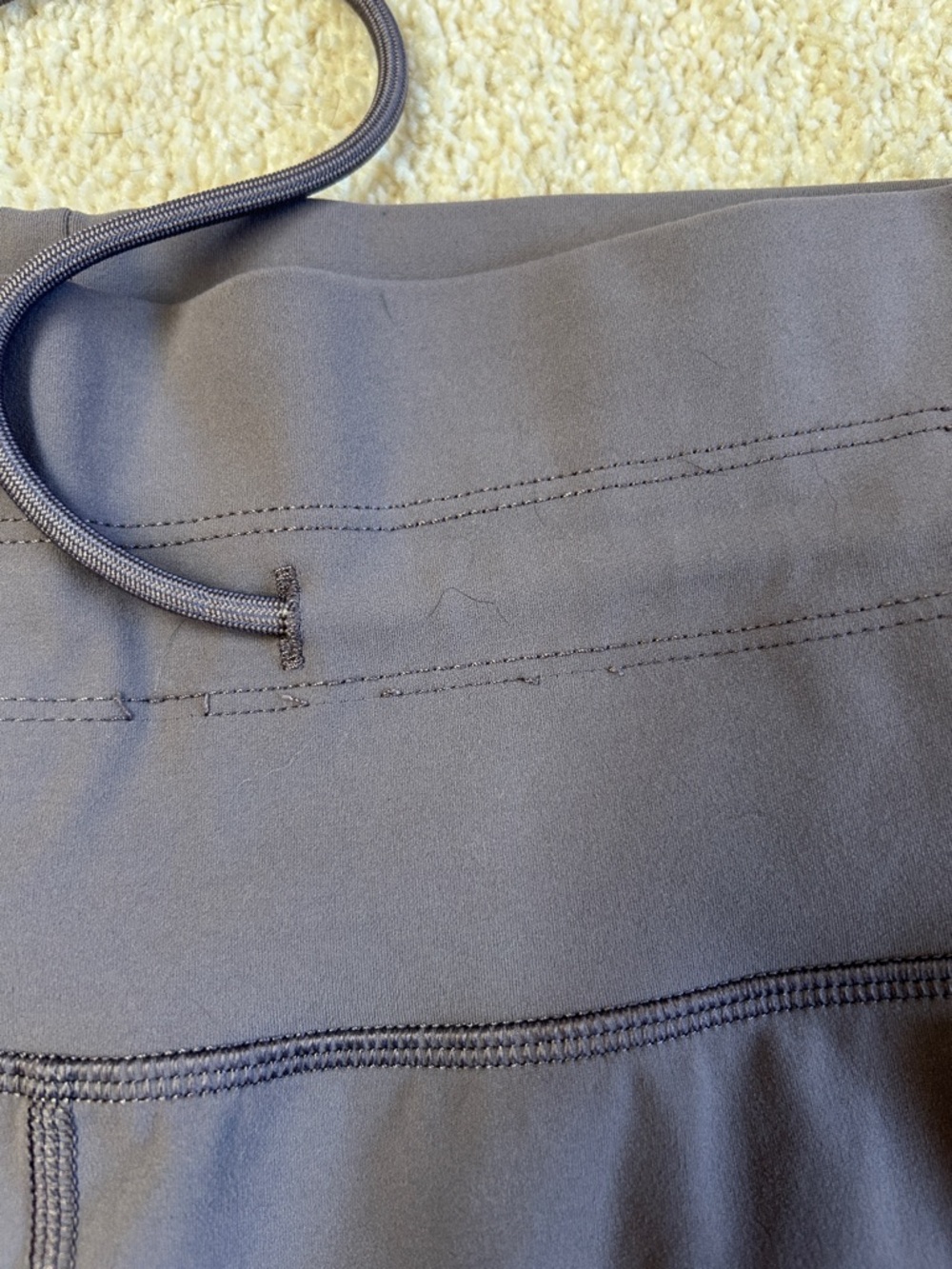 Vuori Daily Leggings - Picture 10 of 14